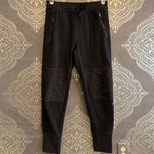 alo Men’s Technical Moro Jogger Size M
